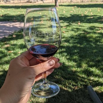 Spenker Winery - Relaxing scenery, delicious Petit Syrah - Wineries Near Me - Lodi, California