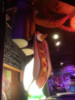 Happyfun Hideaway by null