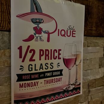 Sal Pique - Mexican Near Me - Park Ridge, Illinois