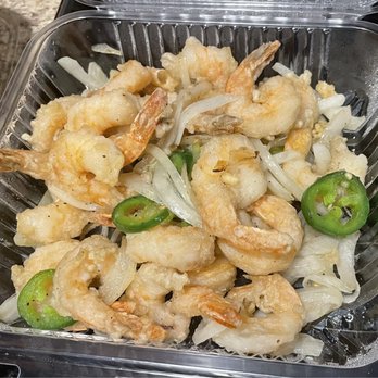 Utopia Restaurant & Lounge - Pepper and Salted Shrimp - Dive Bars Near Me - Portland, Oregon Utopia Restaurant & Lounge - Pepper and Salted Shrimp - Dive Bars Near Me - Portland, Oregon