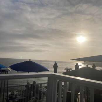 The Rooftop Lounge - Lounges Near Me - Laguna Beach, California The Rooftop Lounge - Lounges Near Me - Laguna Beach, California