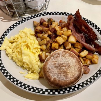 Big Apple Diner - Bacon n' Eggs with O'Brien Red Potatoes & Sourdough English Muffin - Diners Near Me - Bremerton, Washington Big Apple Diner - Bacon n' Eggs with O'Brien Red Potatoes & Sourdough English Muffin - Diners Near Me - Bremerton, Washington