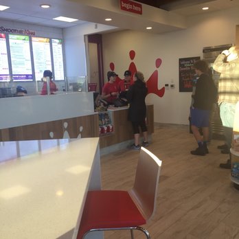 Smoothie King - customers in a fast food restaurant - Juice Bars & Smoothies Near Me - Zionsville, Indiana Smoothie King - customers in a fast food restaurant - Juice Bars & Smoothies Near Me - Zionsville, Indiana