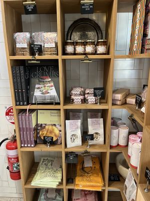 Flour and Stone by null