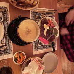Matterhorn Restaurant & Bakery - Fondue & schnitzel