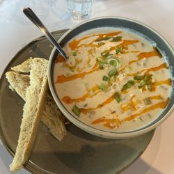 Almonak - Seafood Chowder