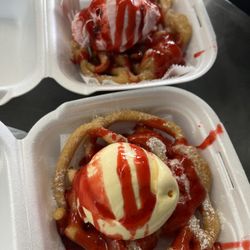 B&B Ice Cream & Candy - Funnel cake
