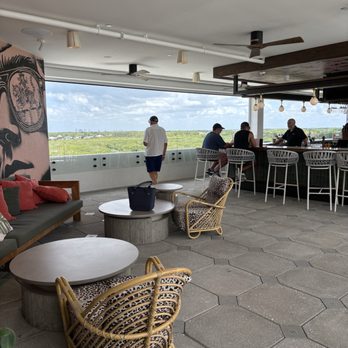 The Perry Hotel Naples - Rooftop - Hotels Near Me - Naples, Florida