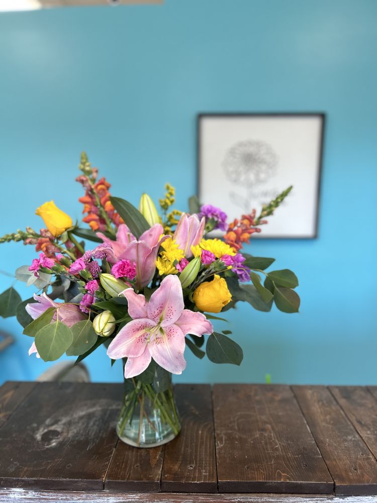 WILD DAHLIA DESIGN STUDIO Updated September 2024 10 Photos 25930