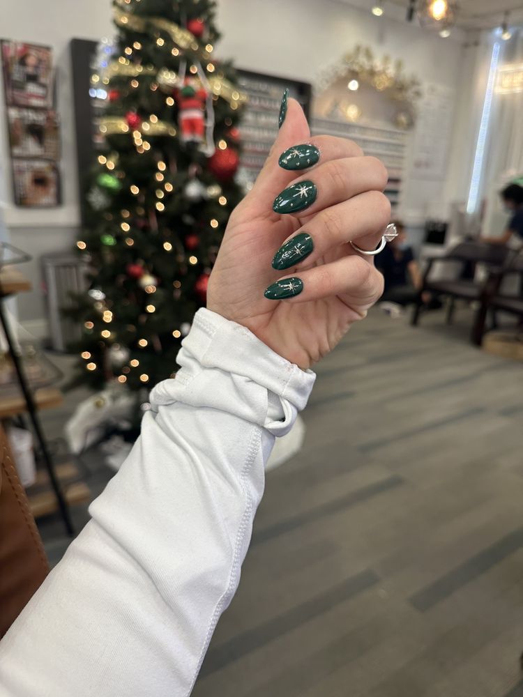 Promise Nail & Spa Logo