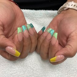 Jazzy's Nails Spa - Dip French nails