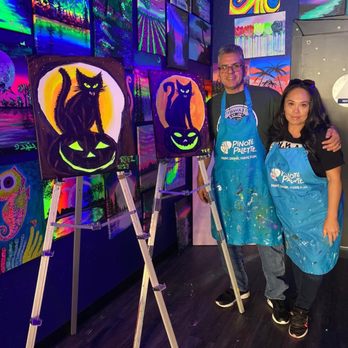 Pinot's Palette - Wifey and I - Paint & Sip Near Me - San Bruno, California Pinot's Palette - Wifey and I - Paint & Sip Near Me - San Bruno, California