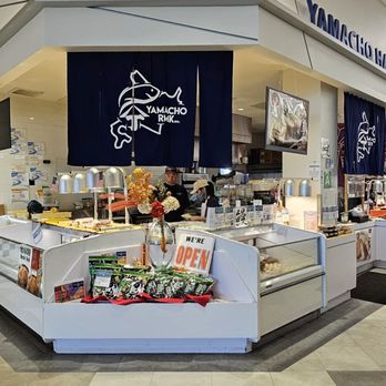 Yamacho RMK - Store front w microwave - Seafood Markets Near Me - Torrance, California