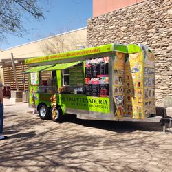 Sevillas Taqueria Y Cenaduria - Front of the trailer