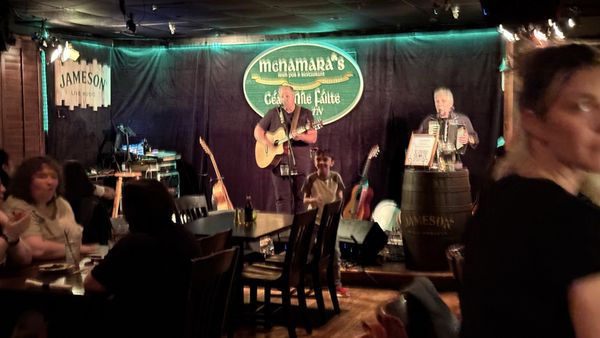 McNamara's Irish Pub & Restaurant by null