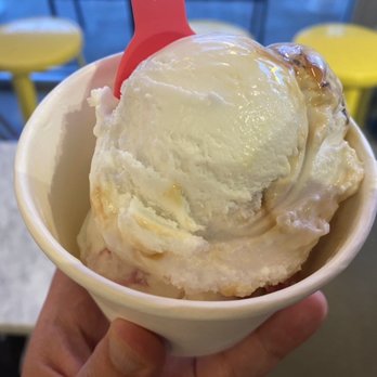 High Point Creamery - Coconut creme brulee, with a basil blackberry swirl underneath - Ice Cream & Frozen Yogurt Near Me - Denver, Colorado High Point Creamery - Coconut creme brulee, with a basil blackberry swirl underneath - Ice Cream & Frozen Yogurt Near Me - Denver, Colorado