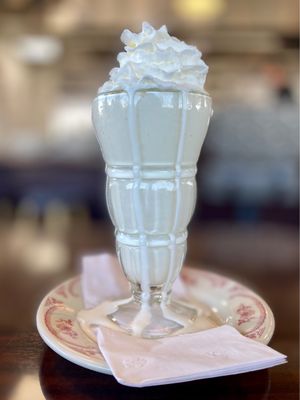 Henri's Cafe by null