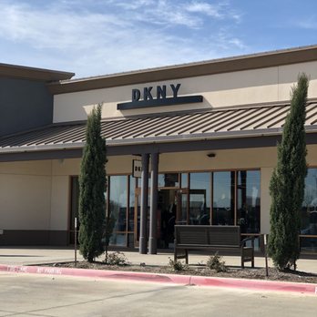 dkny premium outlet