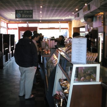 Fido - Coffee & Tea Near Me - Nashville, Tennessee