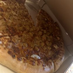 Pizza Hut - A fucked up pizza