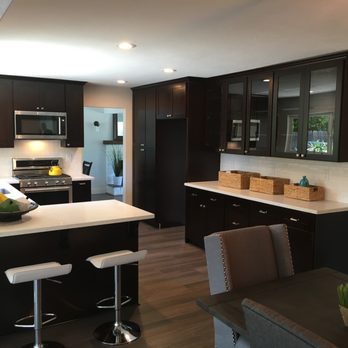 River City Cabinets - Dark Mahogany Soft Closing Doors and Drawers - Cabinetry Near Me - Nampa, Idaho River City Cabinets - Dark Mahogany Soft Closing Doors and Drawers - Cabinetry Near Me - Nampa, Idaho