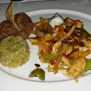 Tejaban - Chicken fajitas. - Mexican Near Me - Cabo San Lucas, BCS