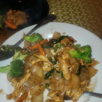 Thai Mango - Pad see ew and combination rice after fake crab meat removal. - Thai Near Me - Sacramento, California Thai Mango - Pad see ew and combination rice after fake crab meat removal. - Thai Near Me - Sacramento, California