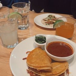 Chilango - Quesabirra Tacos