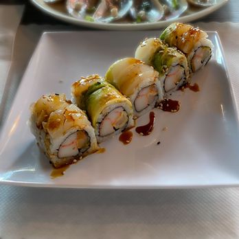 Umi Sushi - Sushi Bars Near Me - Reno, Nevada