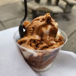 Dairy-Go-Round - Junior vegan Biscoff mud