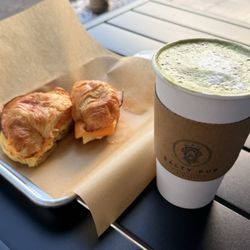 Salty Pup Coffeehouse & Bakeshop