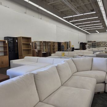 Crate & Barrel Outlet - Outlet Stores Near Me - Seal Beach, California