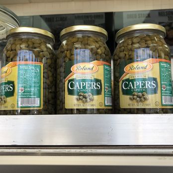 Pantano’s DOZ Bagels Levittown - Capers jars on top of counter - Juice Bars & Smoothies Near Me - Levittown, New York Pantano’s DOZ Bagels Levittown - Capers jars on top of counter - Juice Bars & Smoothies Near Me - Levittown, New York