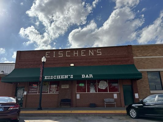 Eischen's Bar by null