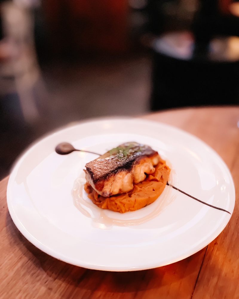 CATCH LA 7050 Photos & 3685 Reviews 8715 Melrose Ave, West