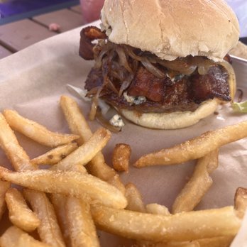 Windjammer Surf Bar - Sports Bars Near Me - Westerly, Rhode Island
