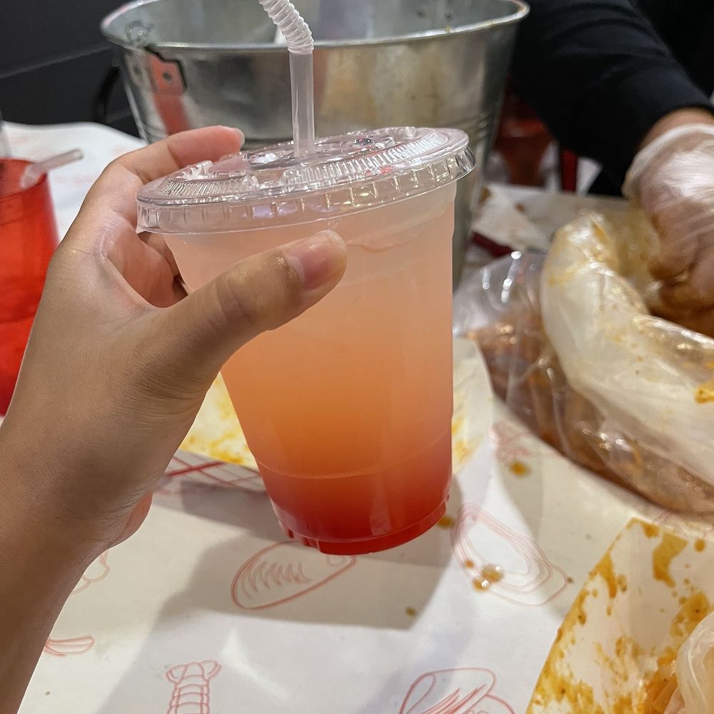 Cap't Loui - Strawberry Lemonade - Cajun/Creole Near Me - Providence, Rhode Island