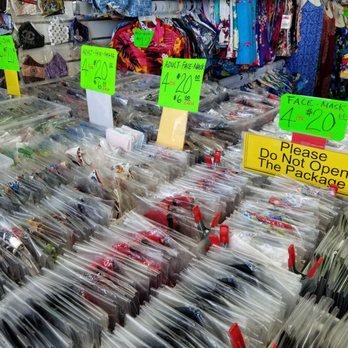 Dillingham T-Shirt Outlet - Many face masks to choose from... Hawaiian themes, sports teams, designer logos, etc. - Discount Store Near Me - Honolulu, Hawaii Dillingham T-Shirt Outlet - Many face masks to choose from... Hawaiian themes, sports teams, designer logos, etc. - Discount Store Near Me - Honolulu, Hawaii