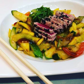 Sushi Mambo - This was a winner... tuna with vegetables yet it almost taste like skirt steak! I like!!! - Sushi Bars Near Me - New York, New York Sushi Mambo - This was a winner... tuna with vegetables yet it almost taste like skirt steak! I like!!! - Sushi Bars Near Me - New York, New York