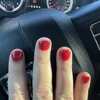 Lavish Nail Lounge - Nail Salons Near Me - Tulsa, Oklahoma
