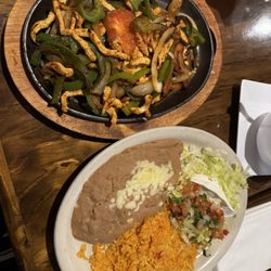 Altos Cantina Mexican Kitchen - Chicken Fajitas
