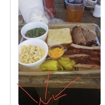 Ritzy B's Smokehouse & Grill Logo