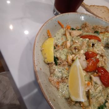 First Watch - Quinoa Chicken Pesto Bowl - Breakfast & Brunch Near Me - Pearland, Texas