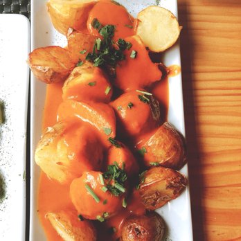 El Sur - bravas - Tapas Bars Near Me - Madrid, M
