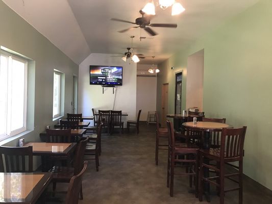 HONEYDEW COUNTRY STORE Updated April 2025 13 Photos 44670 Mattole