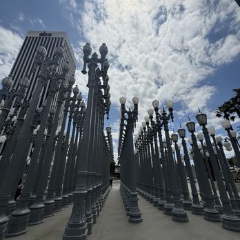 Urban Light at LACMA - Museums Near Me - Los Angeles, California Urban Light at LACMA - Museums Near Me - Los Angeles, California