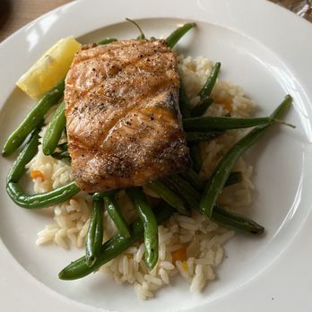 Robert's Maine Grill - Grilled Salmon - New American Near Me - Kittery, Maine Robert's Maine Grill - Grilled Salmon - New American Near Me - Kittery, Maine