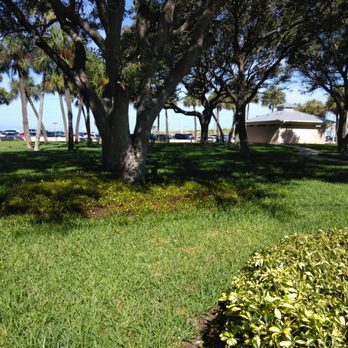 Mandalay Park - park area - Parks Near Me - Clearwater, Florida Mandalay Park - park area - Parks Near Me - Clearwater, Florida