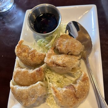 Full House Asian Bistro - Pan fried potstickers - Chinese Near Me - Park City, Utah Full House Asian Bistro - Pan fried potstickers - Chinese Near Me - Park City, Utah