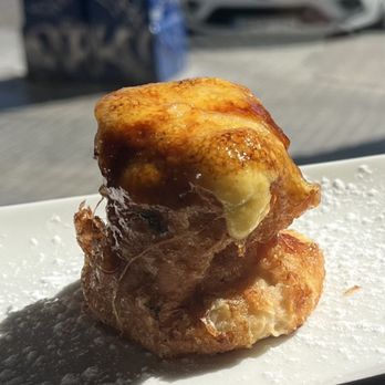 Ciutat Comtal - The St. Theresa divine dessert - Tapas Bars Near Me - Barcelona, B